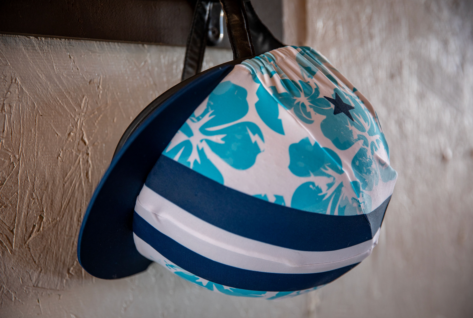 XC Helmet Cover - FLORAL BOLT